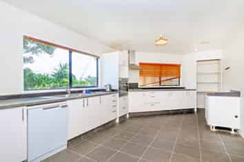 15 Dunlop Road, Opotiki and Surrounds