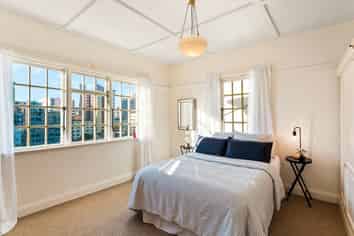 22A Clifton Tce (top flat), Kelburn