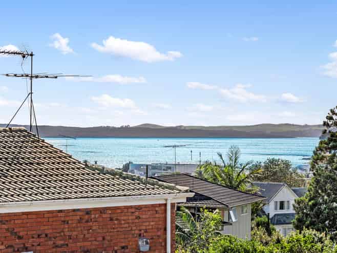 2/84 Long Drive, Saint Heliers