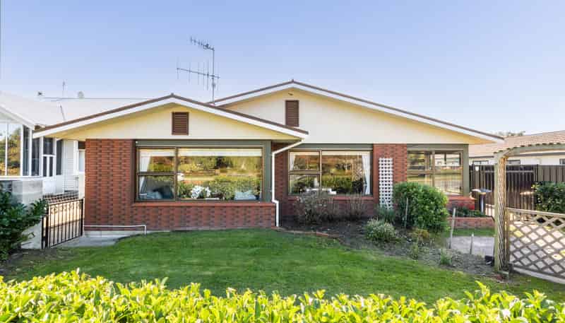 1/702 Tomoana Road, Mahora