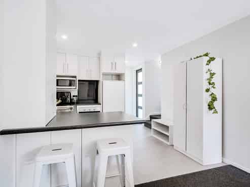 2/12 Beaumont Street, Hamilton East