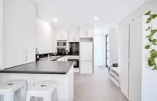 2/12 Beaumont Street, Hamilton East