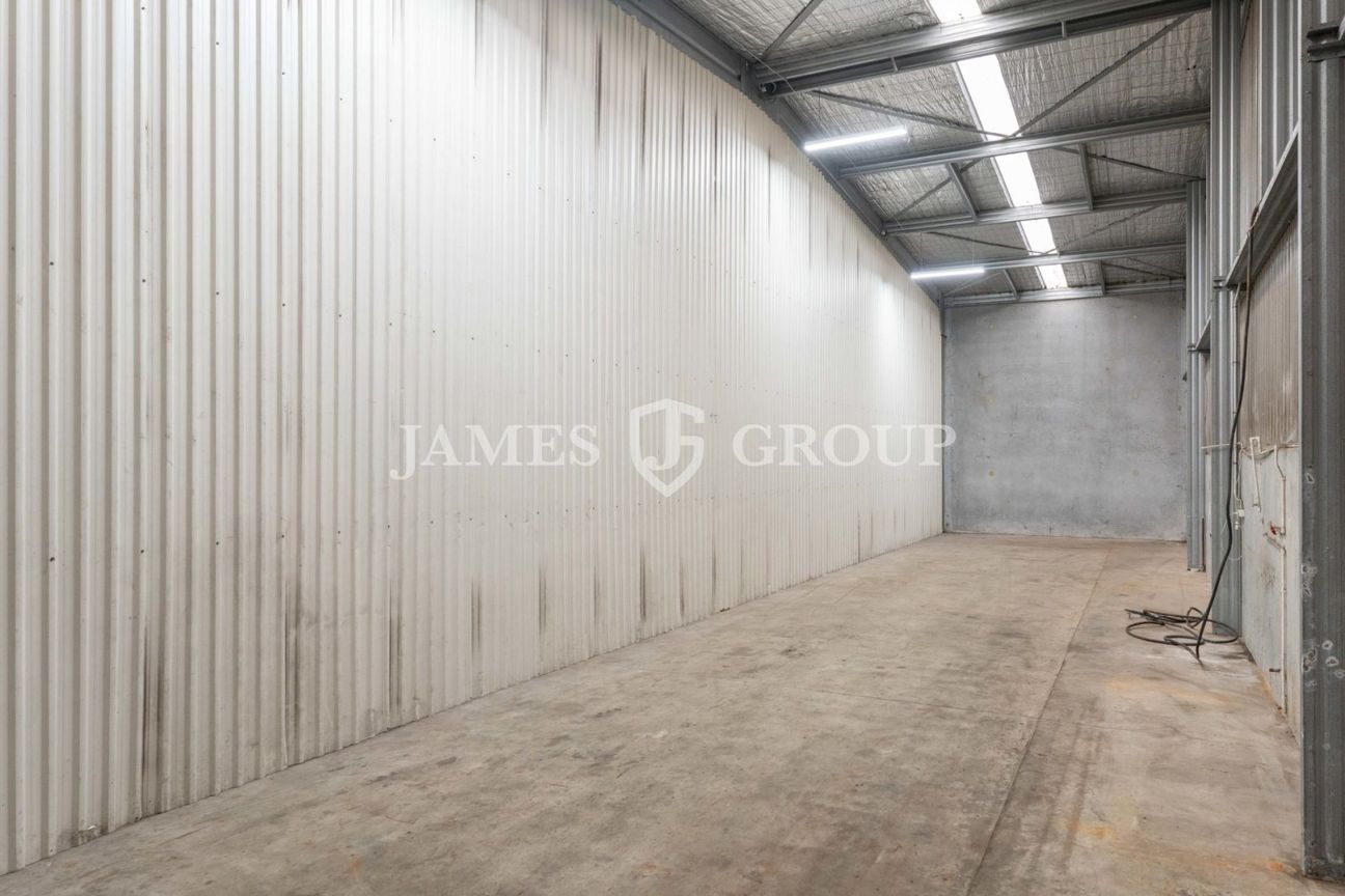 Affordable Warehouse Only + Container Area - Vista 4