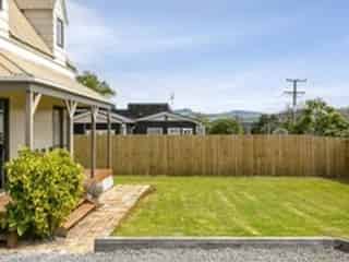 67 Mere Road, Hilltop