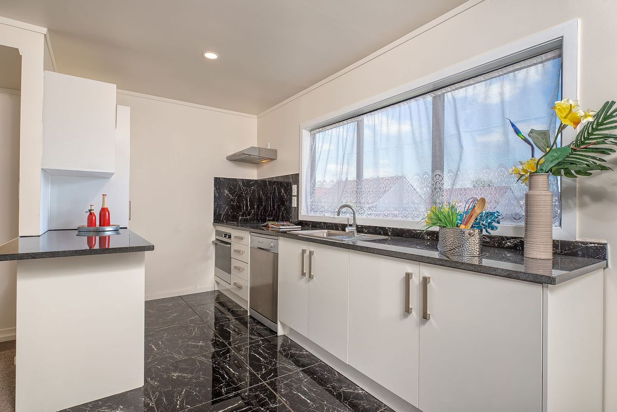 Modern Family Living in a Quiet Cul-de-Sac - Manurewa - Widok 3