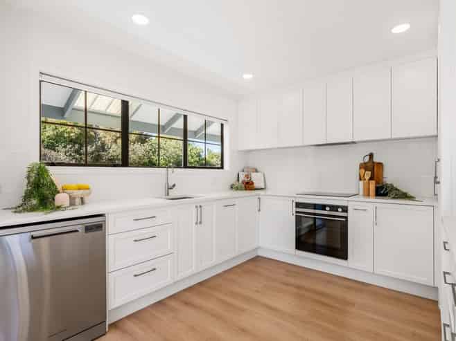 77 Dawson Road, Snells Beach