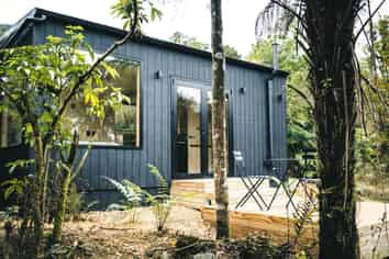   Bell Hill Road, Moana