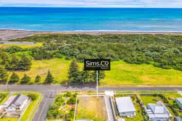 43 Seafront Road, Castlecliff
