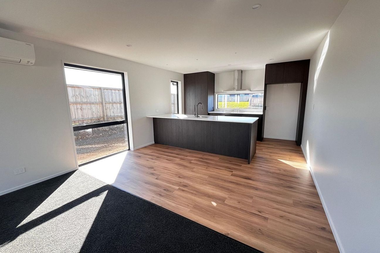 Brand new house - Vista 6