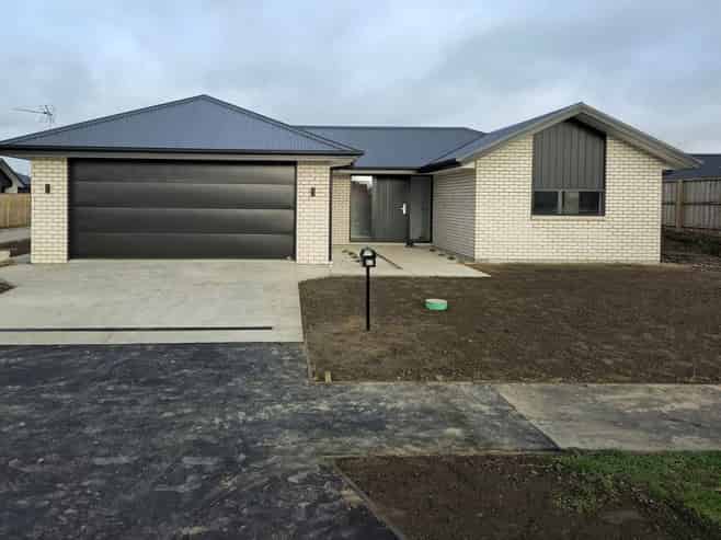 82 Nelson Street, Elgin