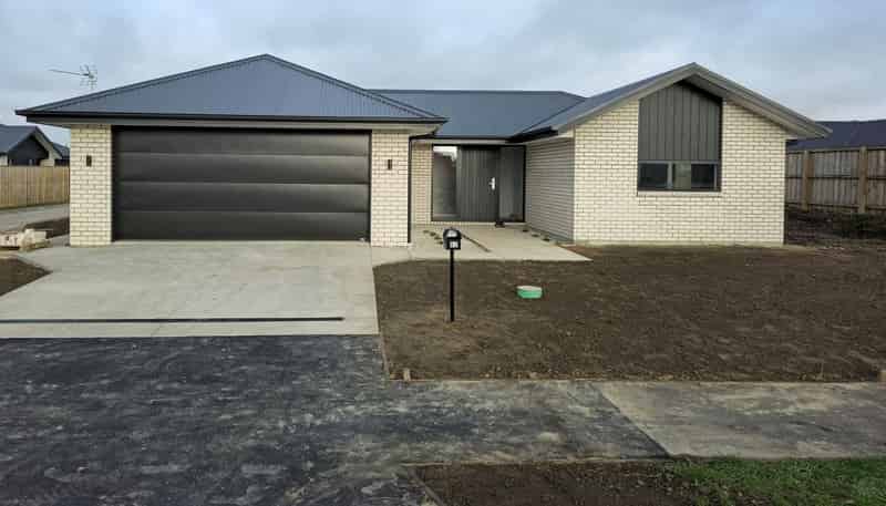 82 Nelson Street, Elgin