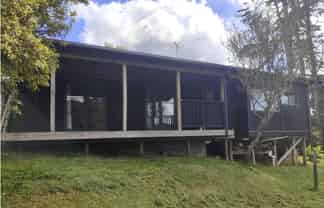 121A Forest Hill Road, Henderson
