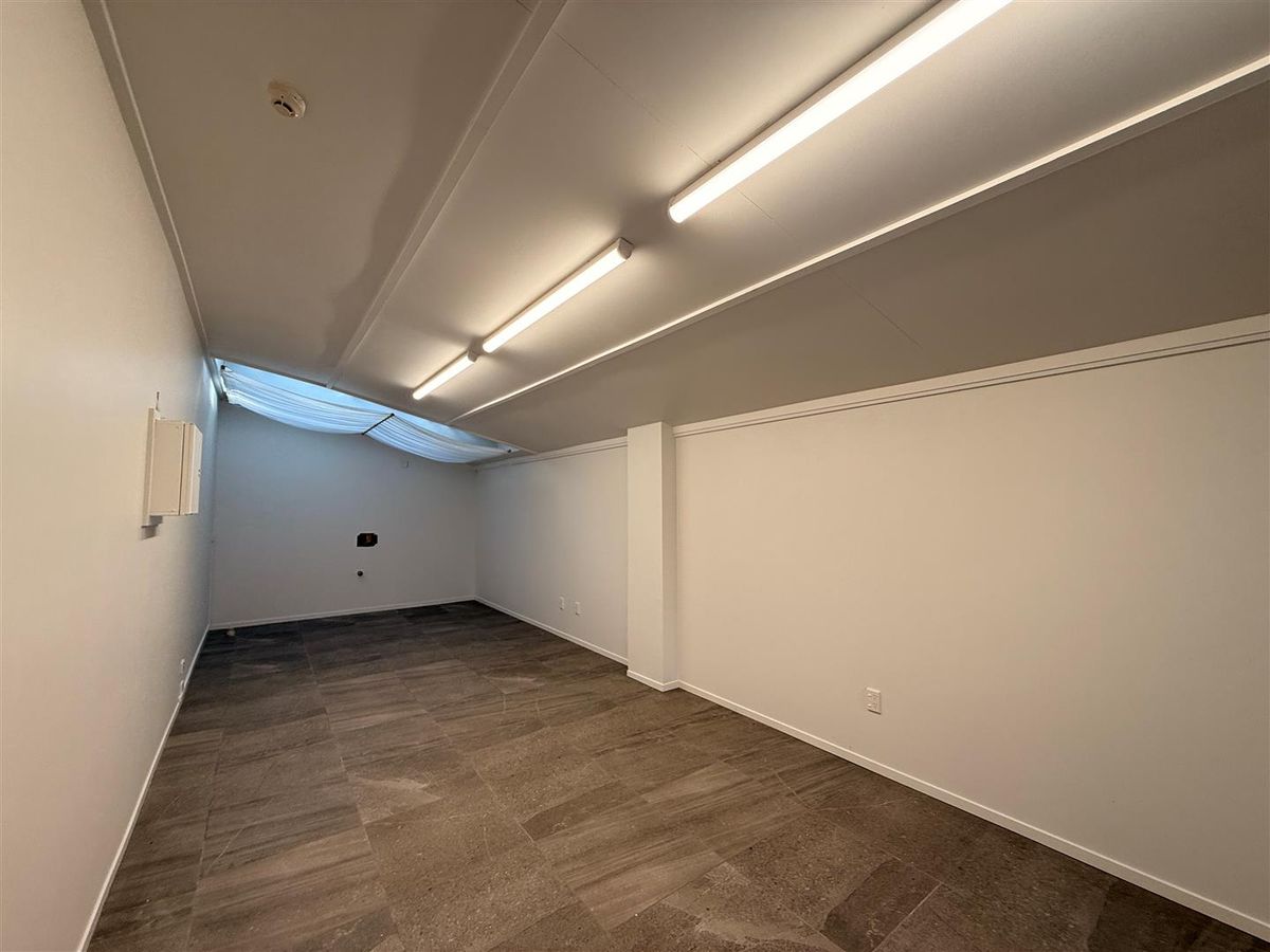 Boutique Wellness Space with Private Patio - Ansicht 3