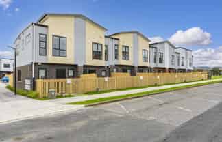 7/35 Young Crescent, Drury