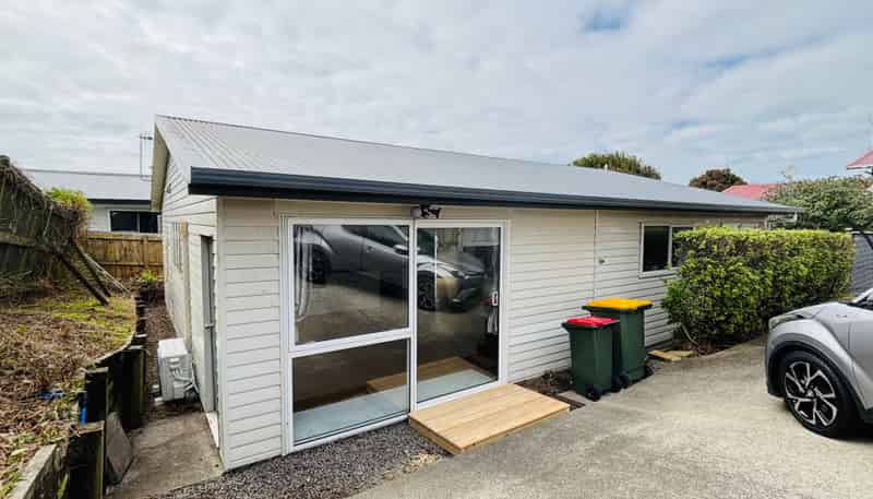 56A Sycamore Dr, Sunnynook