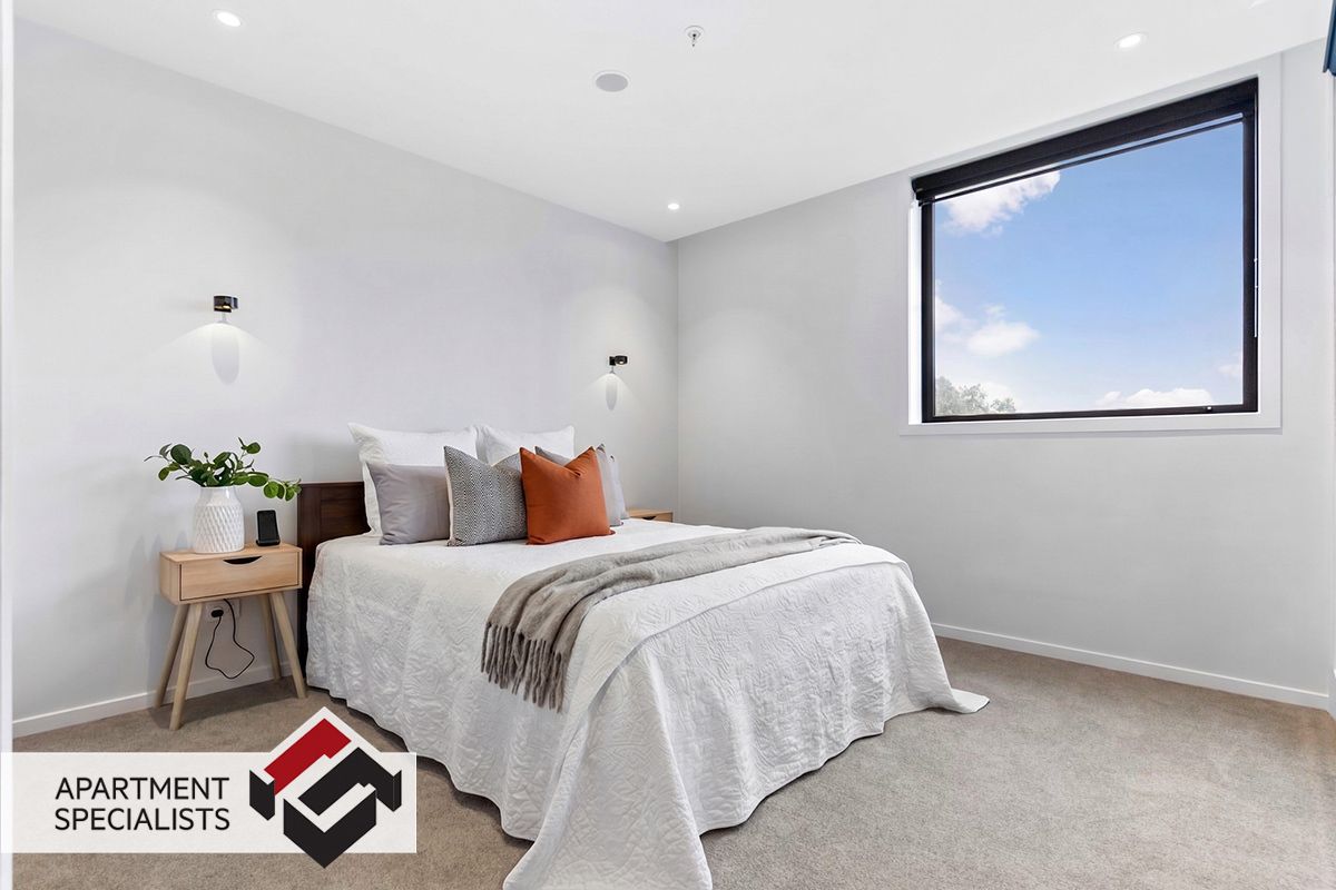 105 m² of West Facing Perfection | OMC - Daha fazla