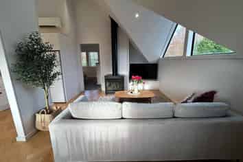a/240 Broomfields Road, Whitford