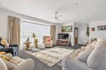 5A Douslin Place, Witherlea