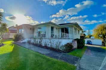22 Fratley Avenue, Farm Cove