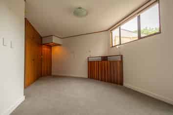 Auckland - Address withheld