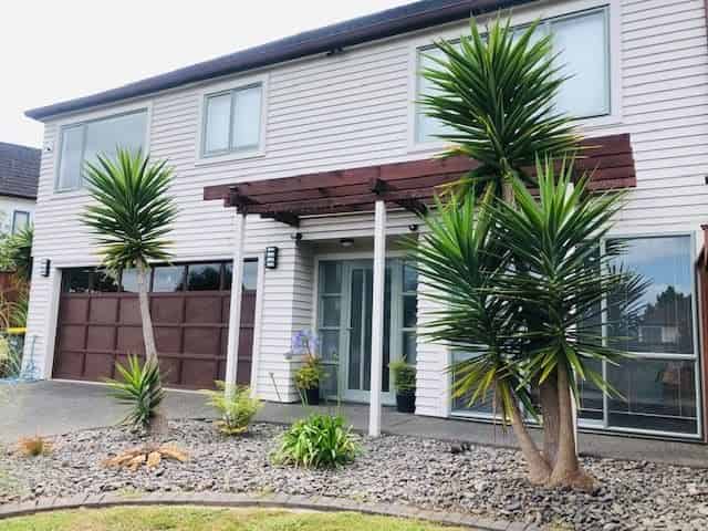 229 Alec Craig Way, Gulf Harbour