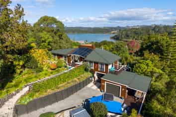 7 Ross Street, Opua