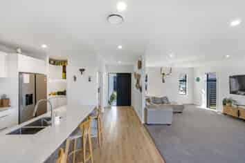 8 Whariki Crescent, Flaxmere