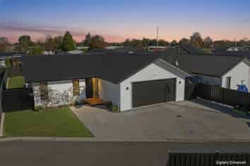 8 Whariki Crescent, Flaxmere