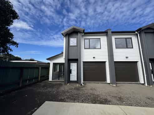 4/21 Gainsborough Street, Manurewa