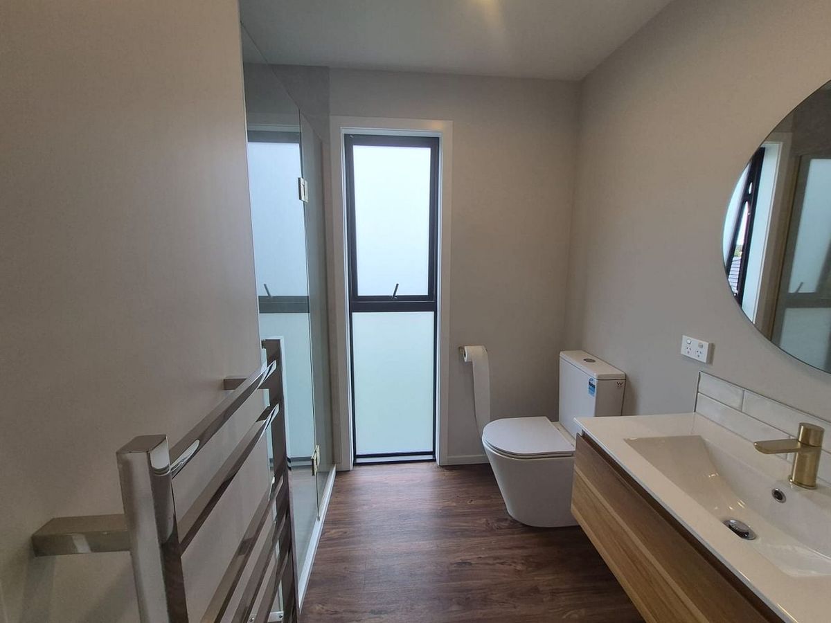 Modern home available, ready to move in - Więcej