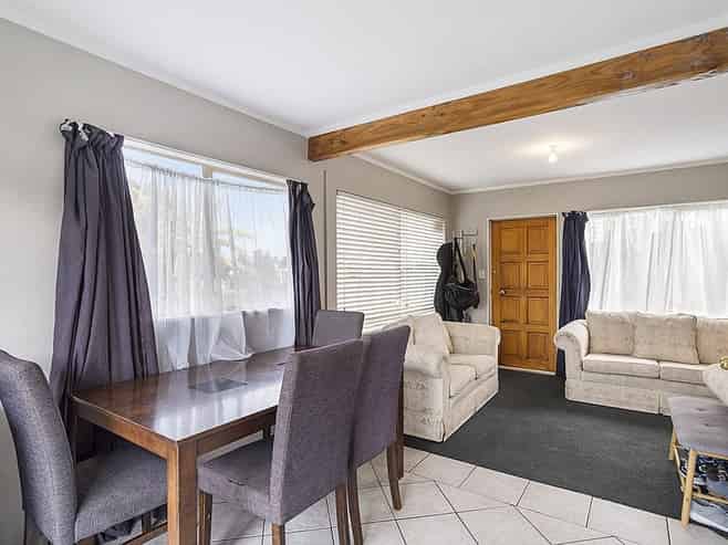 Auckland - Address withheld