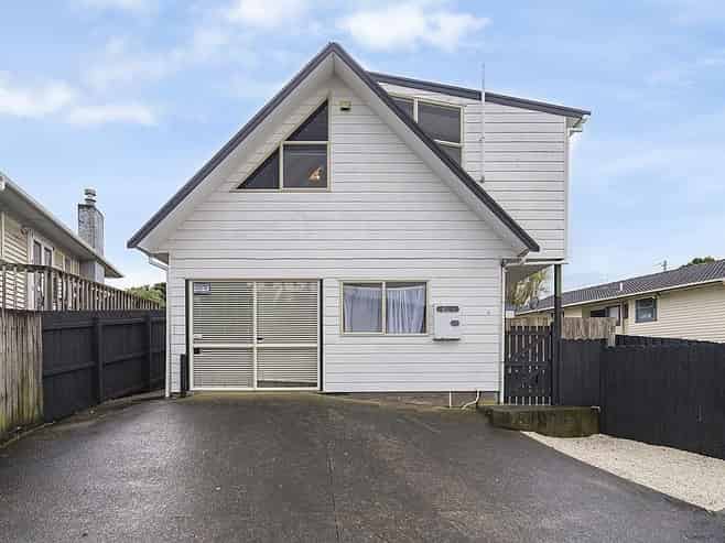 Auckland - Address withheld