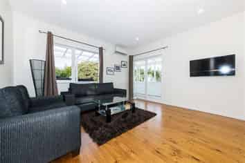 53A Woodglen Road, Glen Eden