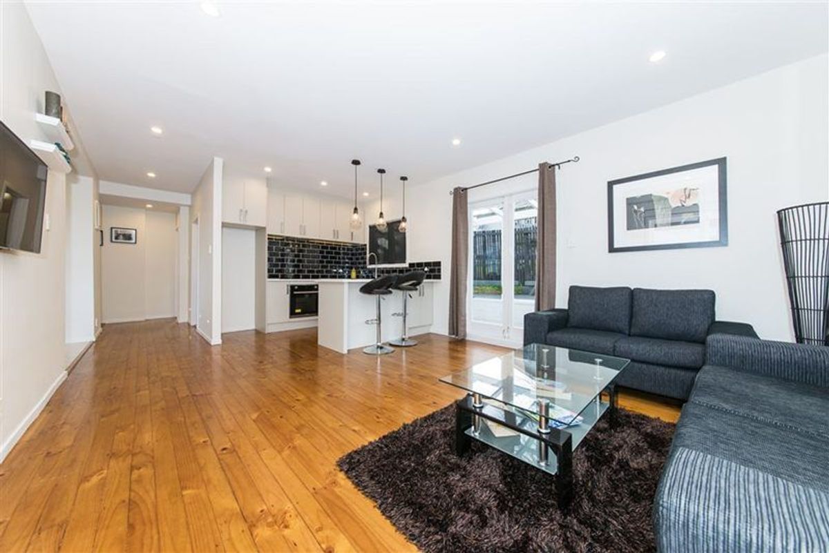 Family home with modern amenities - Ansicht 3