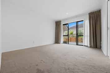 2 Spring Valley Place, Oteha