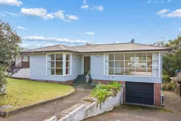 21 Littlejohn Street, Hillsborough