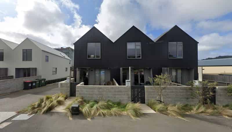 4/383 Adelaide Road, Newtown
