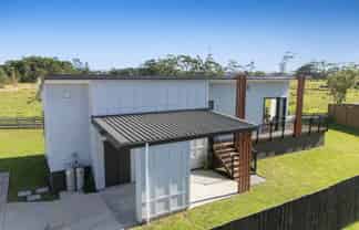 30 Aitkenhead Court, Parakai