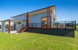 30 Aitkenhead Court, Parakai