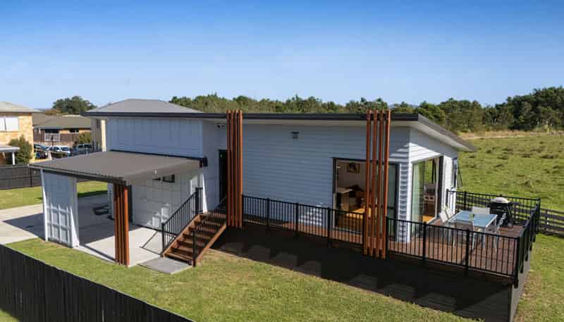 30 Aitkenhead Court, Parakai