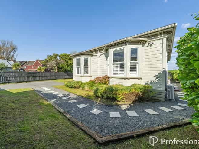 19a Randwick Crescent, Moera