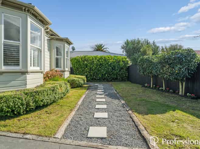 19a Randwick Crescent, Moera