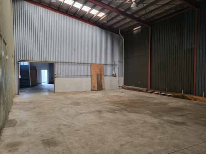Te Rapa workshops with gantry