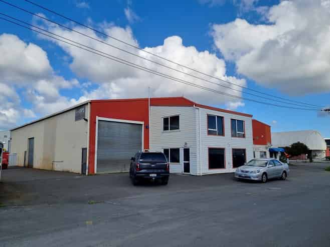 Te Rapa workshops with gantry