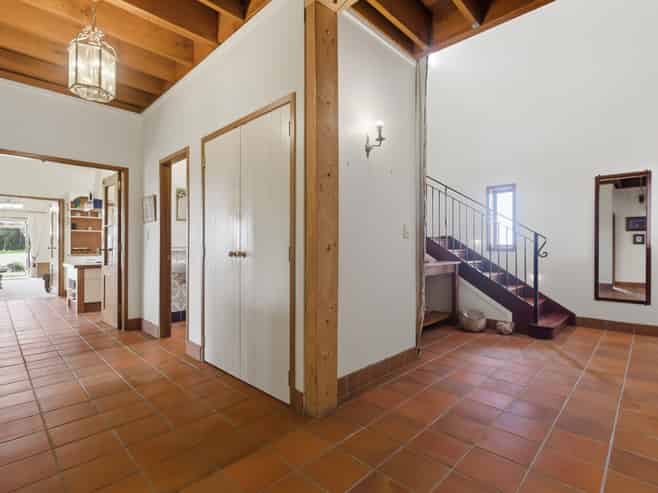 1A Ngapeke Road, Welcome Bay