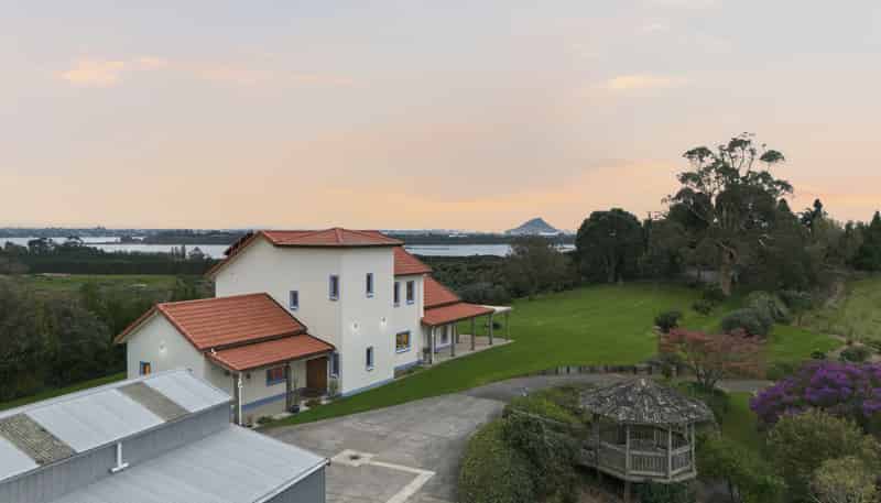 1A Ngapeke Road, Welcome Bay