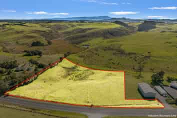 402 Baylys Coast Road, Dargaville