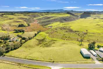 402 Baylys Coast Road, Dargaville