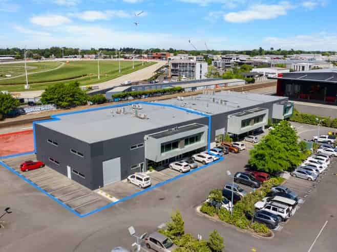 Modern Industrial Unit