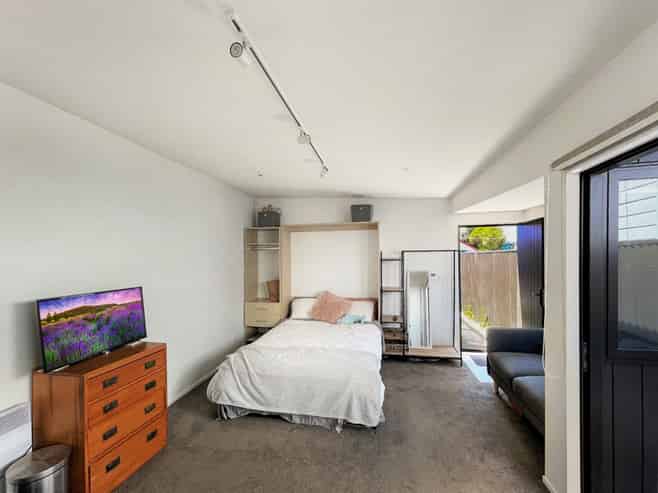 5A/56 Victoria Street, Petone
